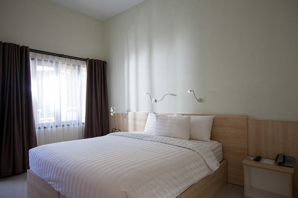 Palloma Hotel Kuta Kuta Lombok Exteriör bild