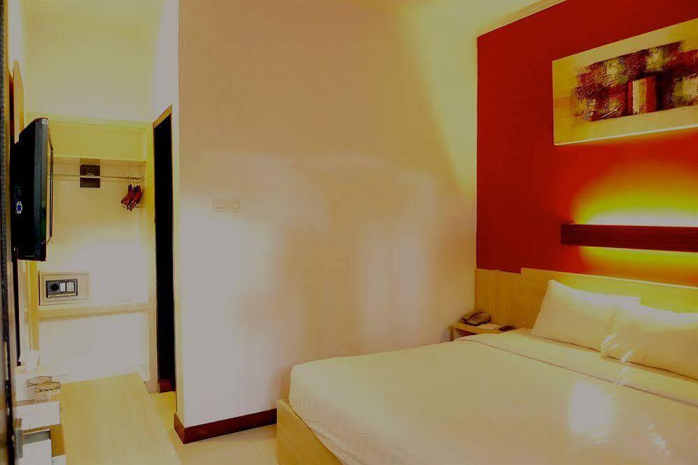 Palloma Hotel Kuta Kuta Lombok Exteriör bild